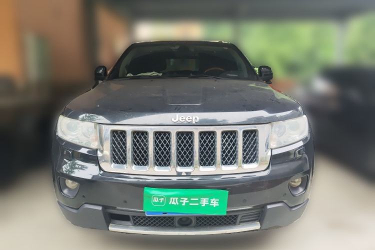 Used Jeep Grand Cherokee 2011 3.6L Flagship Edition Front