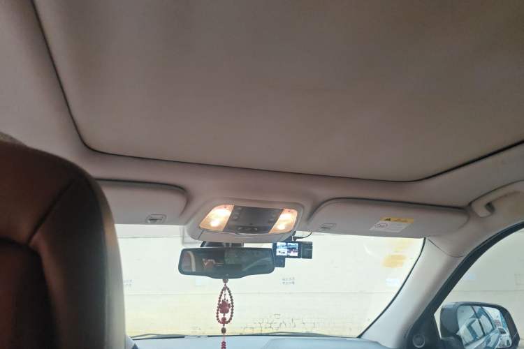 Used Jeep Grand Cherokee 2011 5.7L Flagship Navigation Edition Headliner