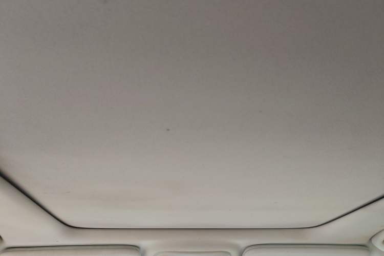 Used Jeep Grand Cherokee 2011 5.7L Flagship Navigation Edition Headliner