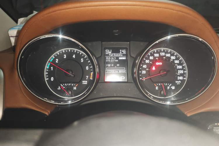 Used Jeep Grand Cherokee 2011 Revised 3.6L Flagship Edition Instrument Cluster