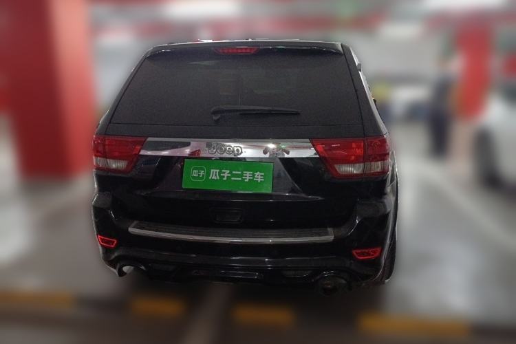 Used Jeep Grand Cherokee 2011 3.6L Flagship Edition Rear