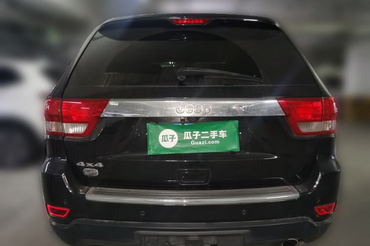Used Jeep Grand Cherokee  Rear