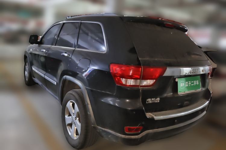 Used Jeep Grand Cherokee 2011 3.6L Luxury Edition Rear Left 45 Deg