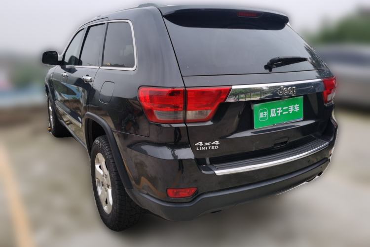 Used Jeep Grand Cherokee 2011 3.6L Luxury Navigation Edition Rear Left 45 Deg