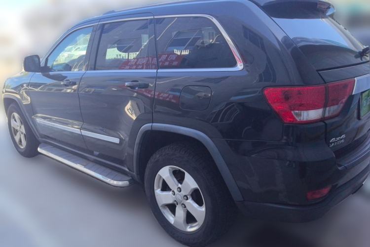 Used Jeep Grand Cherokee 2011 Revised Version 3.6L Comfort Edition Rear Left 45 Deg