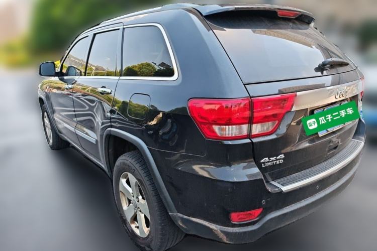Used Jeep Grand Cherokee 2011 3.6L Luxury Navigation Edition Rear Left 45 Deg