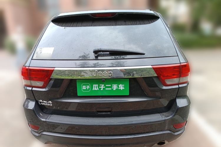 Used Jeep Grand Cherokee 2011 Revised 3.6L Classic Edition Rear