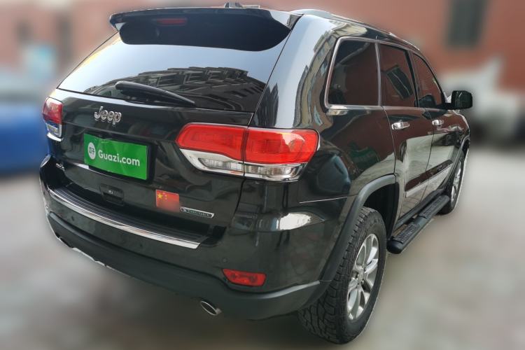 Used Jeep Grand Cherokee 2011 Revised 3.6L Luxury Navigation Edition Rear Right 45 Deg