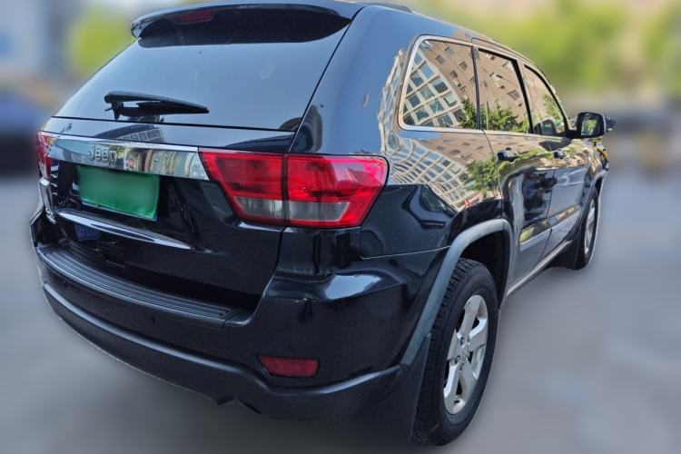 Used Jeep Grand Cherokee 2011 Revised Version 3.6L Comfort Edition Rear Right 45 Deg