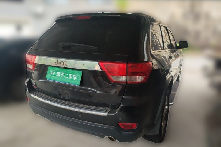 Used Jeep Grand Cherokee 2011 3.6L Flagship Edition Rear Right 45 Deg