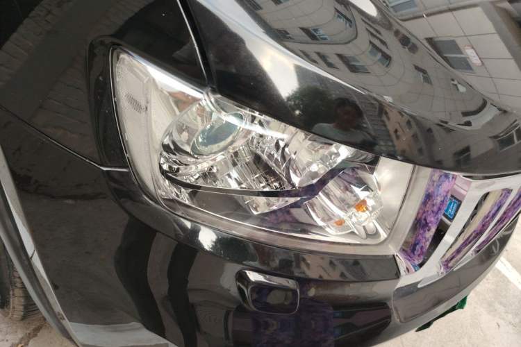 Used Jeep Grand Cherokee 2011 3.6L Flagship Edition Right Front Headlight