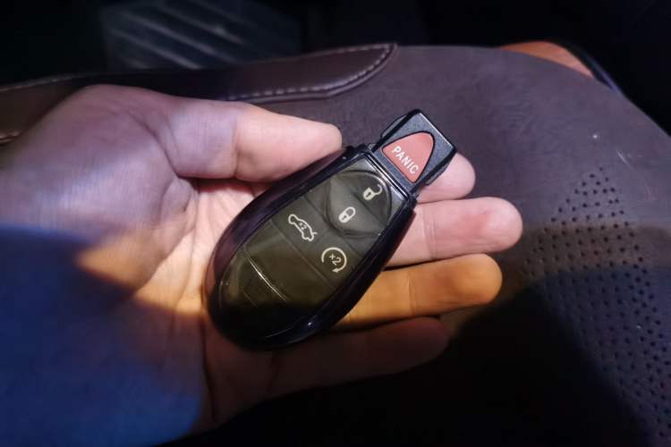 Used Jeep Grand Cherokee  Vehicle Key