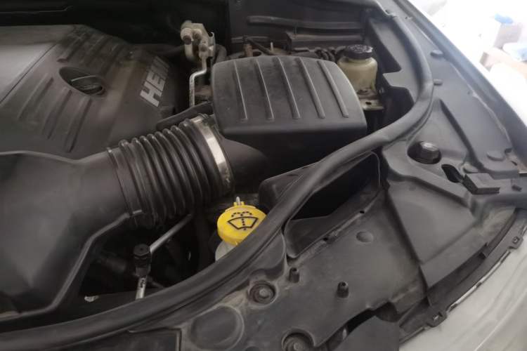 Used Jeep Grand Cherokee  Engine Bay Left