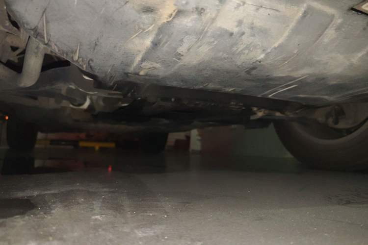 Used Jeep Grand Cherokee 2011 Revised Version 3.6L Comfort Edition Chassis Front
