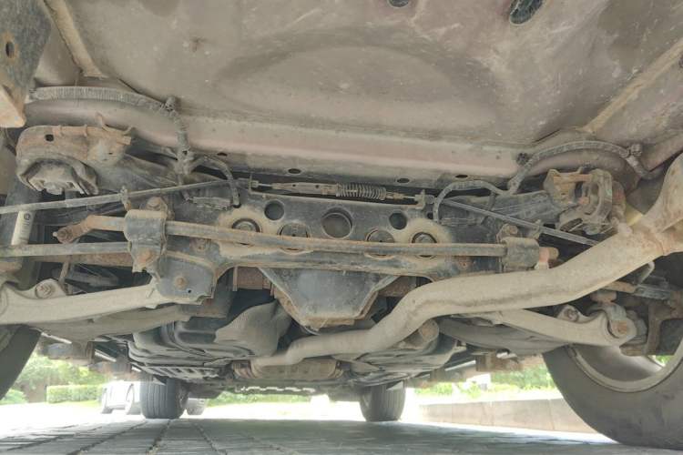 Used Jeep Grand Cherokee 2011 3.6L Luxury Navigation Edition Chassis Rear