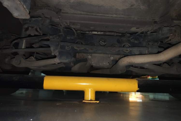 Used Jeep Grand Cherokee 2011 Revised Version 3.6L Comfort Edition Chassis Rear