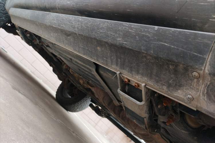 Used Jeep Grand Cherokee 2011 3.6L Comfort Edition Chassis Rear Left