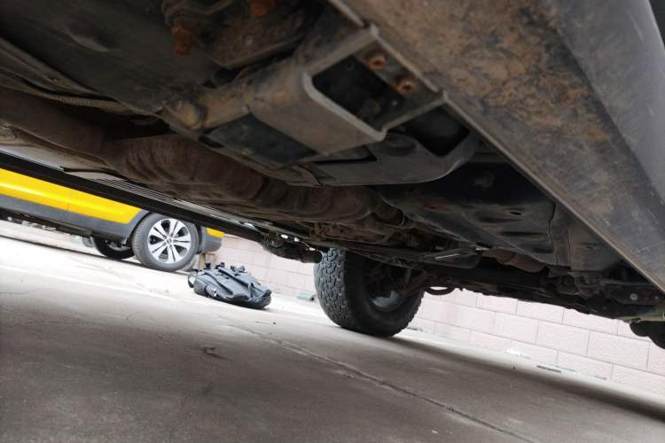 Used Jeep Grand Cherokee 2011 3.6L Comfort Edition Chassis Rear Right