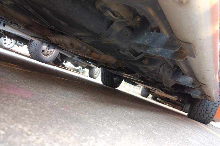 Used Jeep Grand Cherokee 2011 3.6L Flagship Navigation Edition Chassis Rear Right