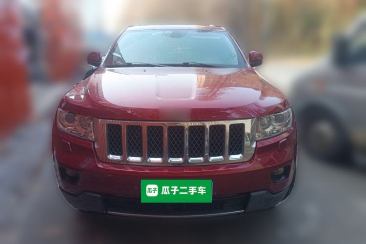Used Jeep Grand Cherokee 2011 3.6L Flagship Navigation Edition Front