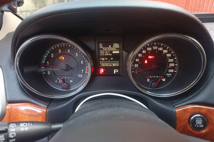 Used Jeep Grand Cherokee 2011 3.6L Flagship Navigation Edition Instrument Cluster