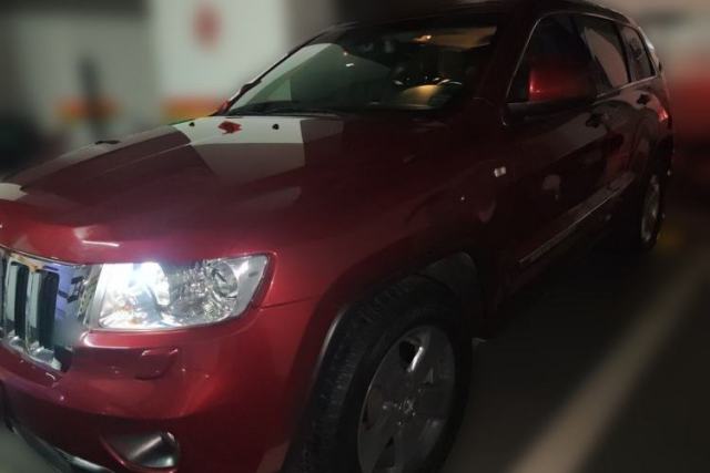 Used Jeep Grand Cherokee 2011 Revised Version 3.6L Comfort Edition