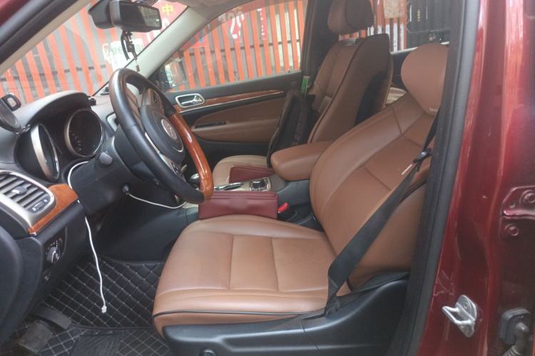 Used Jeep Grand Cherokee 2011 3.6L Flagship Navigation Edition Left Front Seat