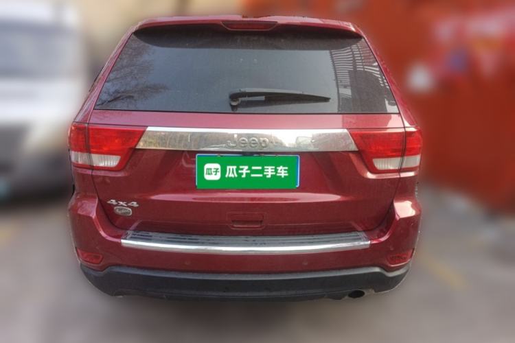 Used Jeep Grand Cherokee 2011 3.6L Flagship Navigation Edition Rear