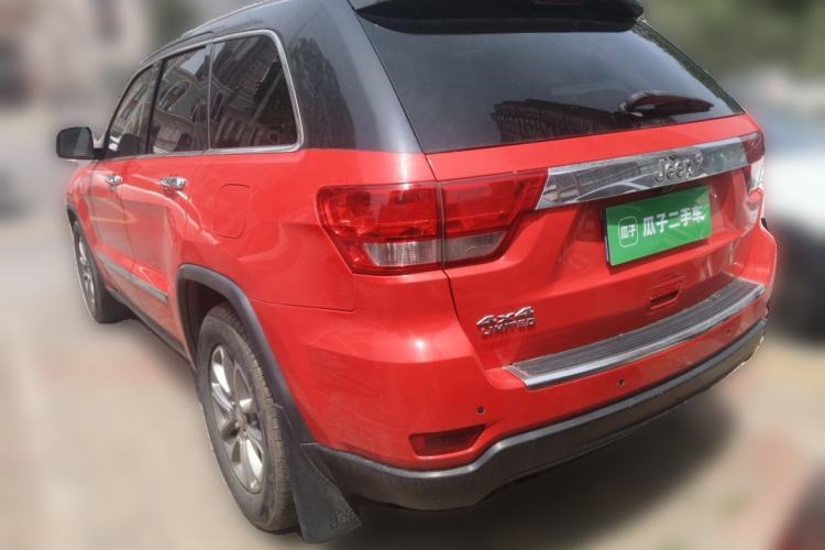 Used Jeep Grand Cherokee 2011 3.6L Luxury Navigation Edition Rear Left 45 Deg