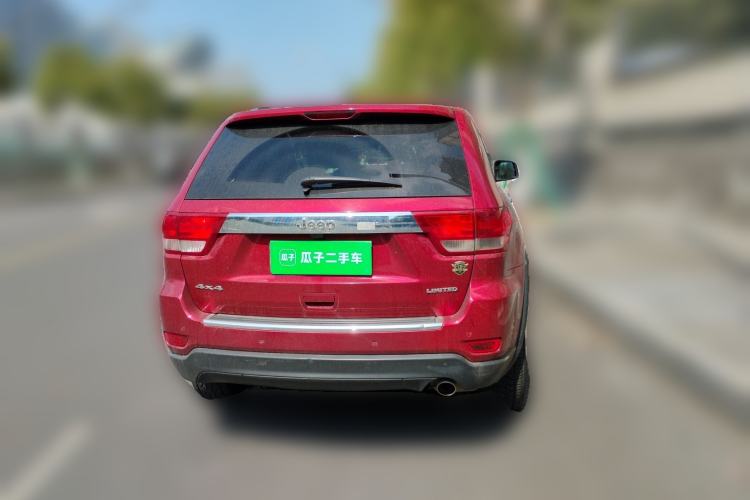 Used Jeep Grand Cherokee 2011 Revised 3.6L Luxury Edition Rear