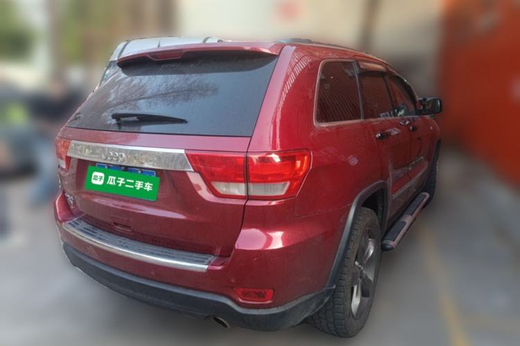 Used Jeep Grand Cherokee 2011 3.6L Flagship Navigation Edition Rear Right 45 Deg