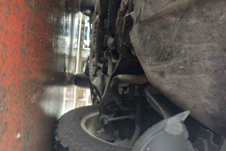 Used Jeep Grand Cherokee 2011 3.6L Luxury Navigation Edition Chassis Front Left