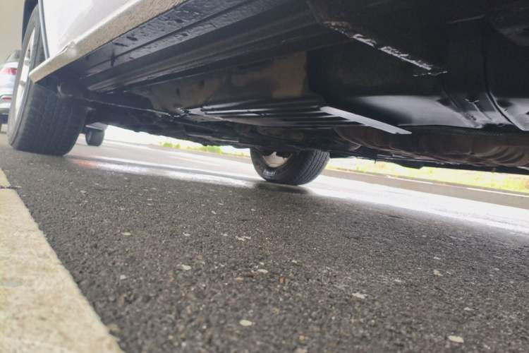 Used Jeep Grand Cherokee 2011 3.6L Luxury Edition Chassis Rear Left