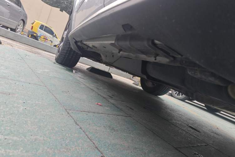 Used Jeep Grand Cherokee 2011 3.6L Flagship Edition Chassis Rear Left
