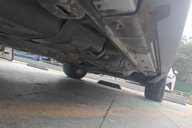 Used Jeep Grand Cherokee 2011 3.6L Flagship Edition Chassis Rear Right