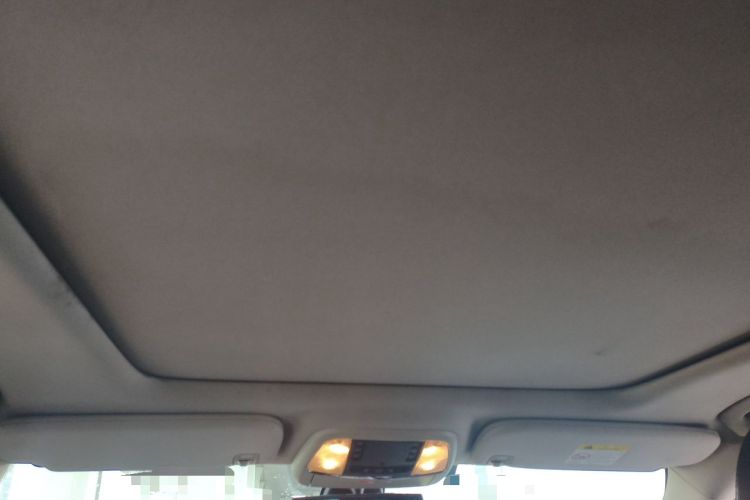 Used Jeep Grand Cherokee 2011 3.6L Luxury Edition Headliner