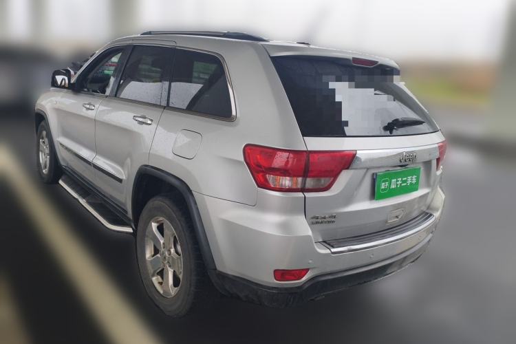 Used Jeep Grand Cherokee 2011 3.6L Luxury Edition Rear Left 45 Deg