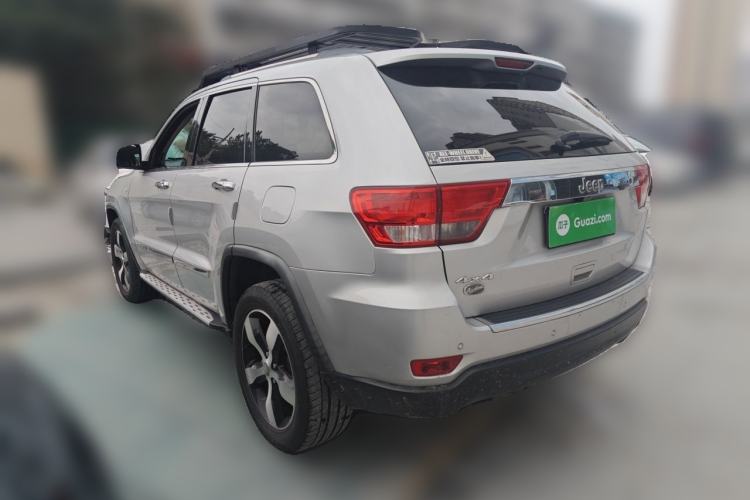 Used Jeep Grand Cherokee 2011 3.6L Flagship Edition Rear Left 45 Deg