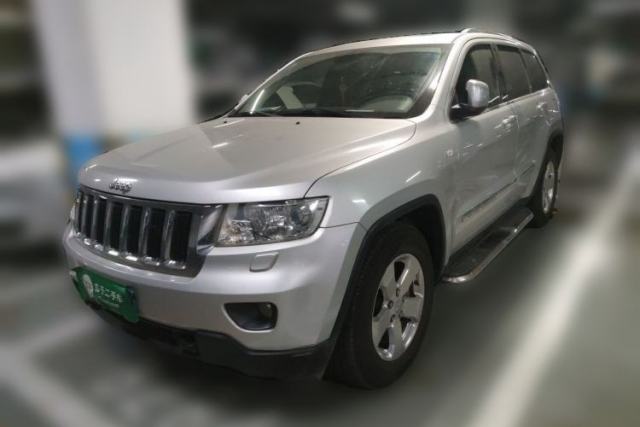 Used Jeep Grand Cherokee 2011 Revised Version 3.6L Anniversary Edition Navigation and Comfort Package