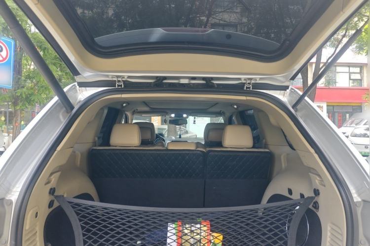 Used Jeep Grand Cherokee 2011 Revised 3.6L Luxury Navigation Edition Trunk