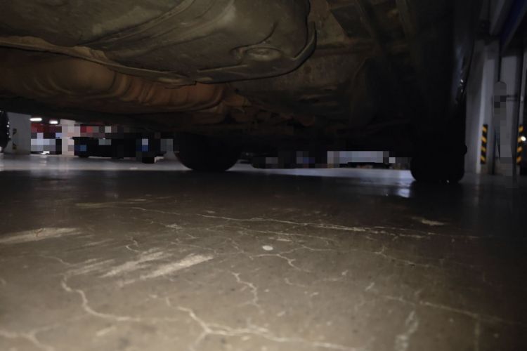 Used Jeep Grand Cherokee 2011 3.6L Luxury Edition Chassis Rear Right