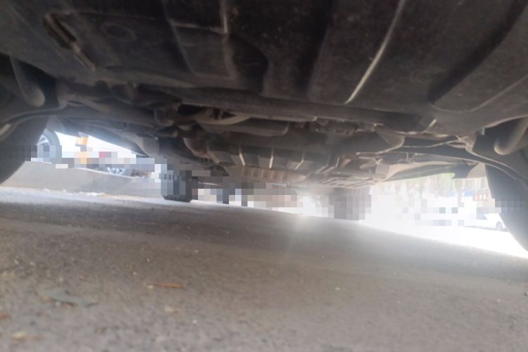 Used Jeep Grand Cherokee 2012 3.6L Flagship Prestige Edition Chassis Front
