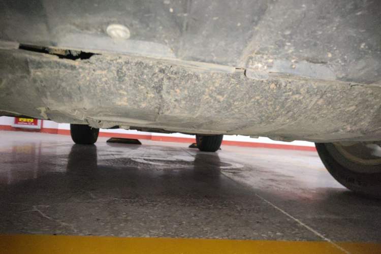 Used Jeep Grand Cherokee 2012 3.6L Comfort Navigation Edition Chassis Front