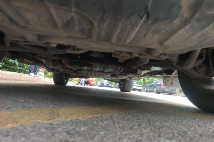 Used Jeep Grand Cherokee 2012 3.6L Luxury Navigation Edition Chassis Front