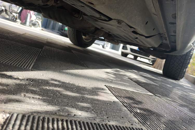 Used Jeep Grand Cherokee 2012 3.6L Comfort Navigation Edition Chassis Front Left