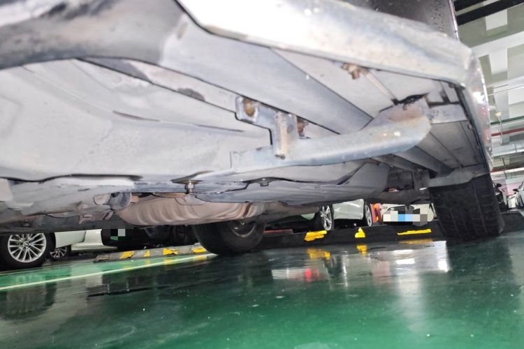 Used Jeep Grand Cherokee 2012 3.6L Comfort Navigation Edition Chassis Front Left