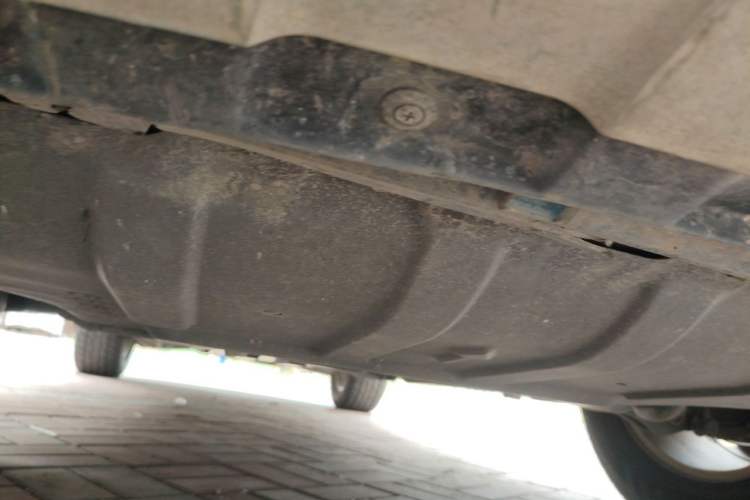 Used Jeep Grand Cherokee 2012 3.6L Anniversary Navigation Edition Chassis Front