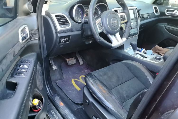 Used Jeep Grand Cherokee  Driver Seat