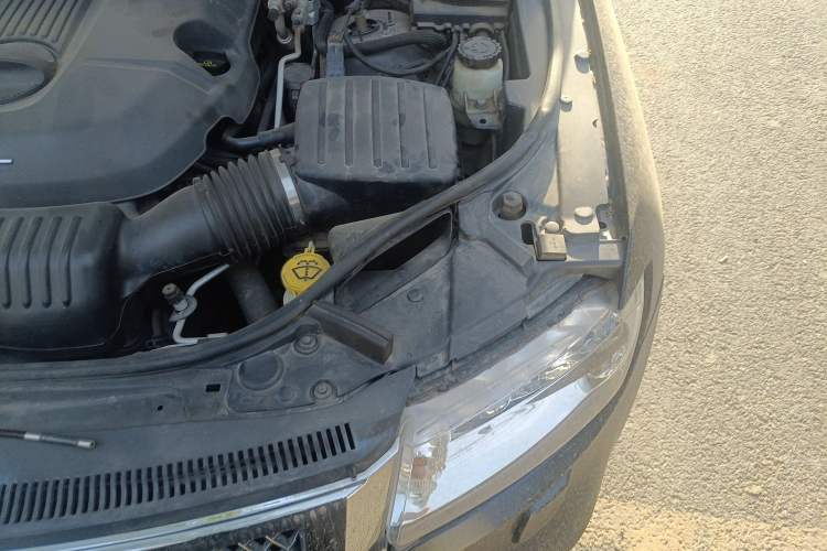 Used Jeep Grand Cherokee 2012 3.6L Flagship Prestige Edition Engine Bay Left