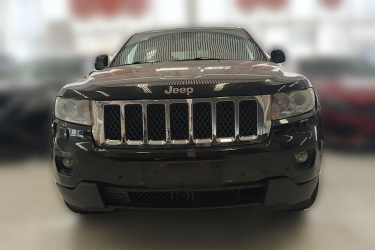 Used Jeep Grand Cherokee 2012 5.7L Flagship Navigation Edition Front